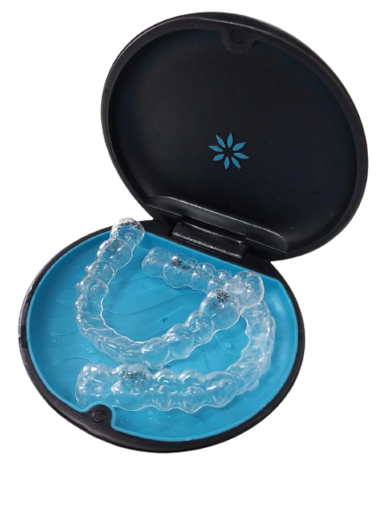 Alinhadores invisíveis na caixa - Odonto Yamada